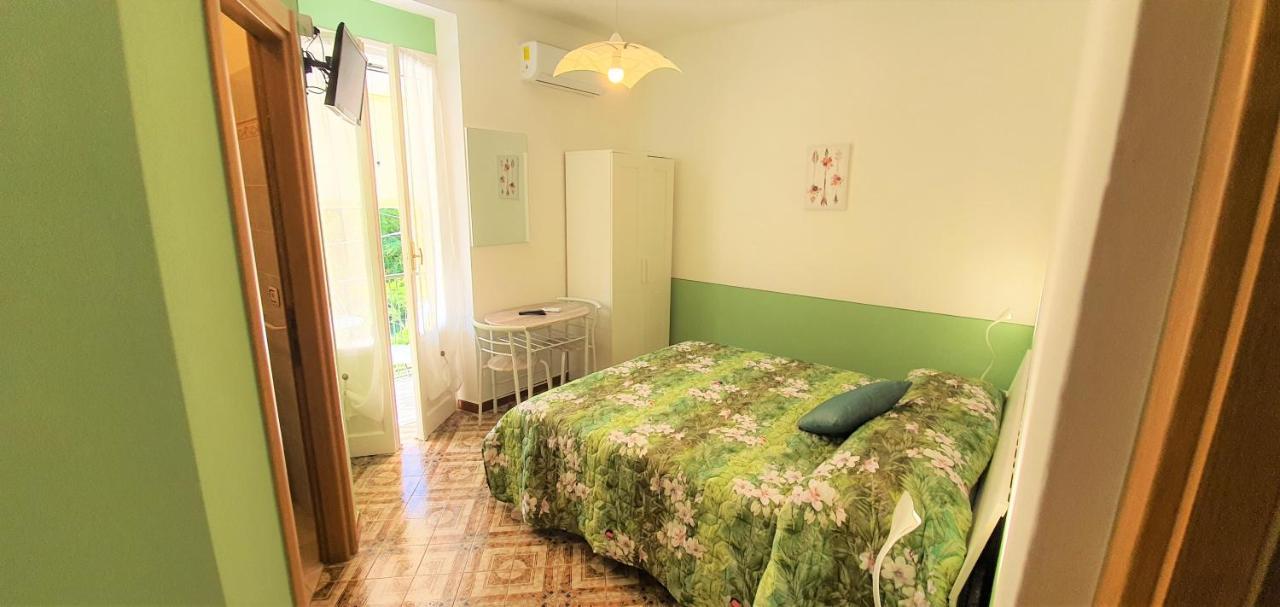 B&B Le Quattro Stagioni Леванто Екстер'єр фото