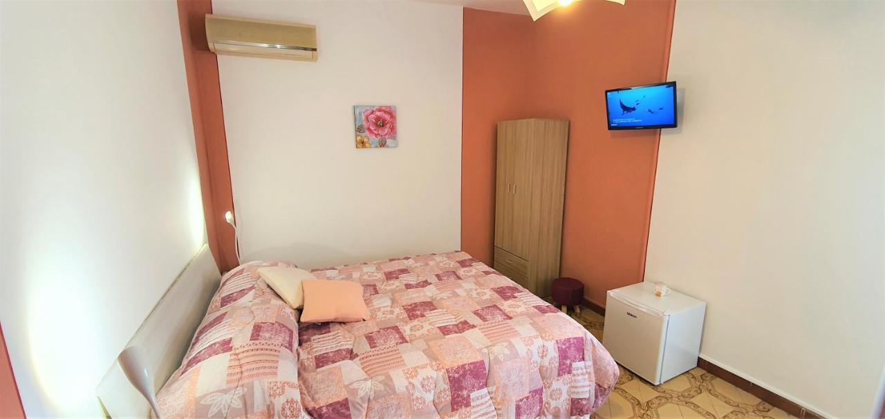 B&B Le Quattro Stagioni Леванто Екстер'єр фото