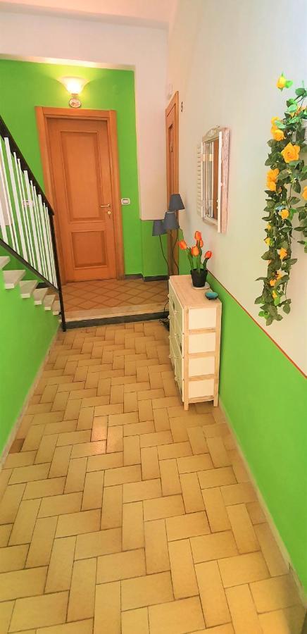 B&B Le Quattro Stagioni Леванто Екстер'єр фото
