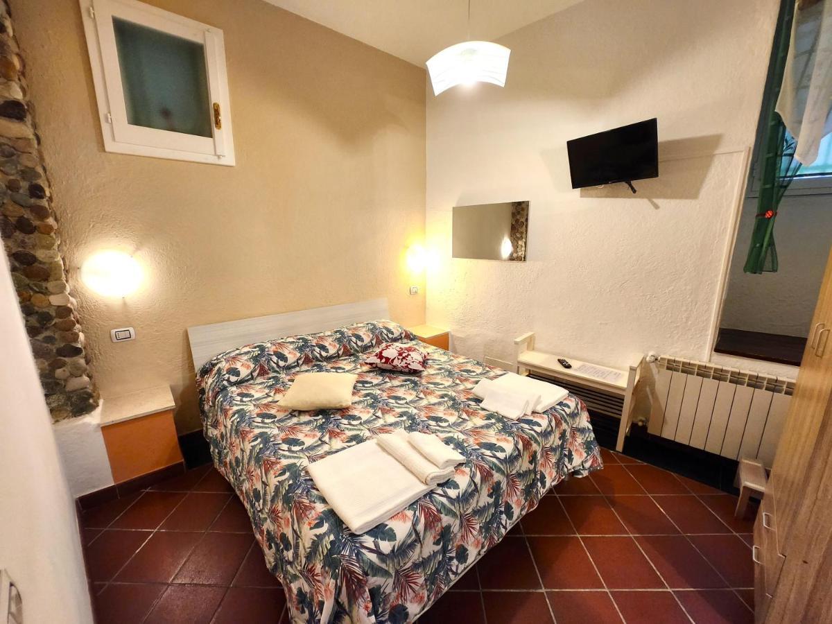 B&B Le Quattro Stagioni Леванто Екстер'єр фото